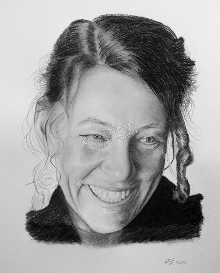 Kohlezeichnungen, Portraitzeichnung  Frau, Portrait zeichnen lassen, Portrait vom Foto mit Kohle, Kohlezeichnung